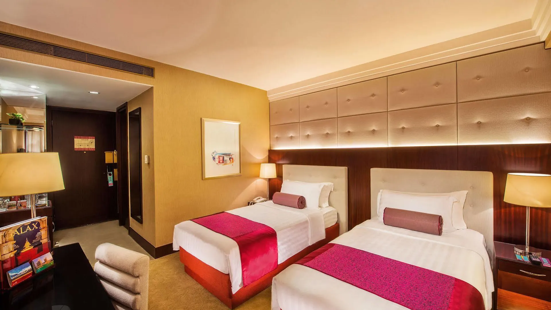 Broadway Hotel Macau